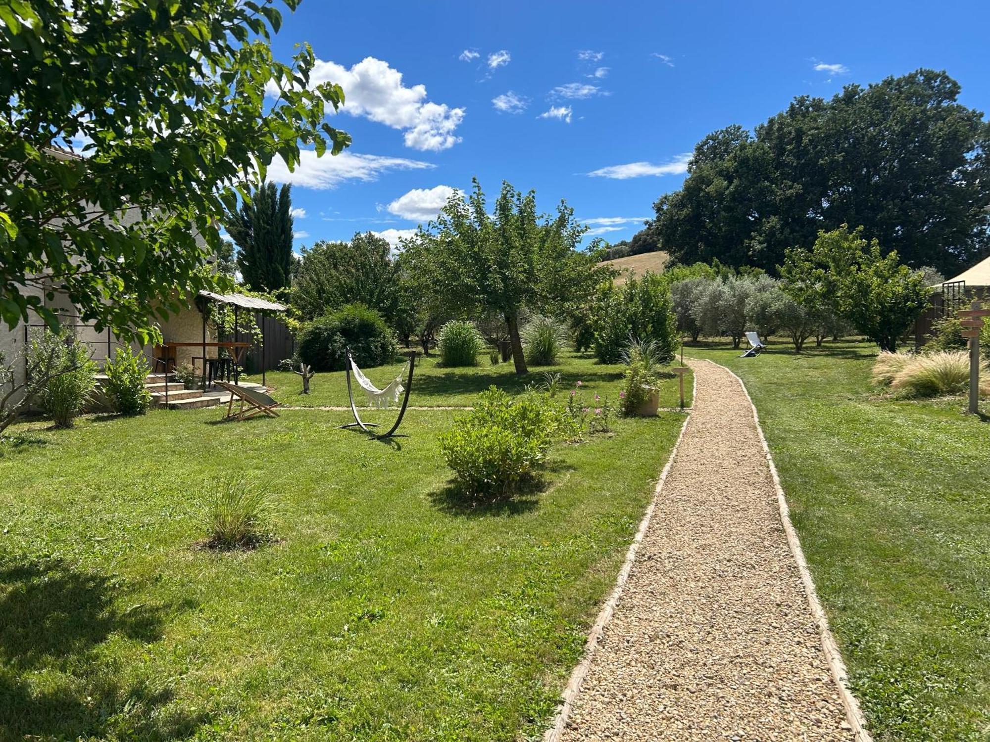 Sous Les Etoiles En Provence, Gite Les Grands Chenes Lurs Luaran gambar